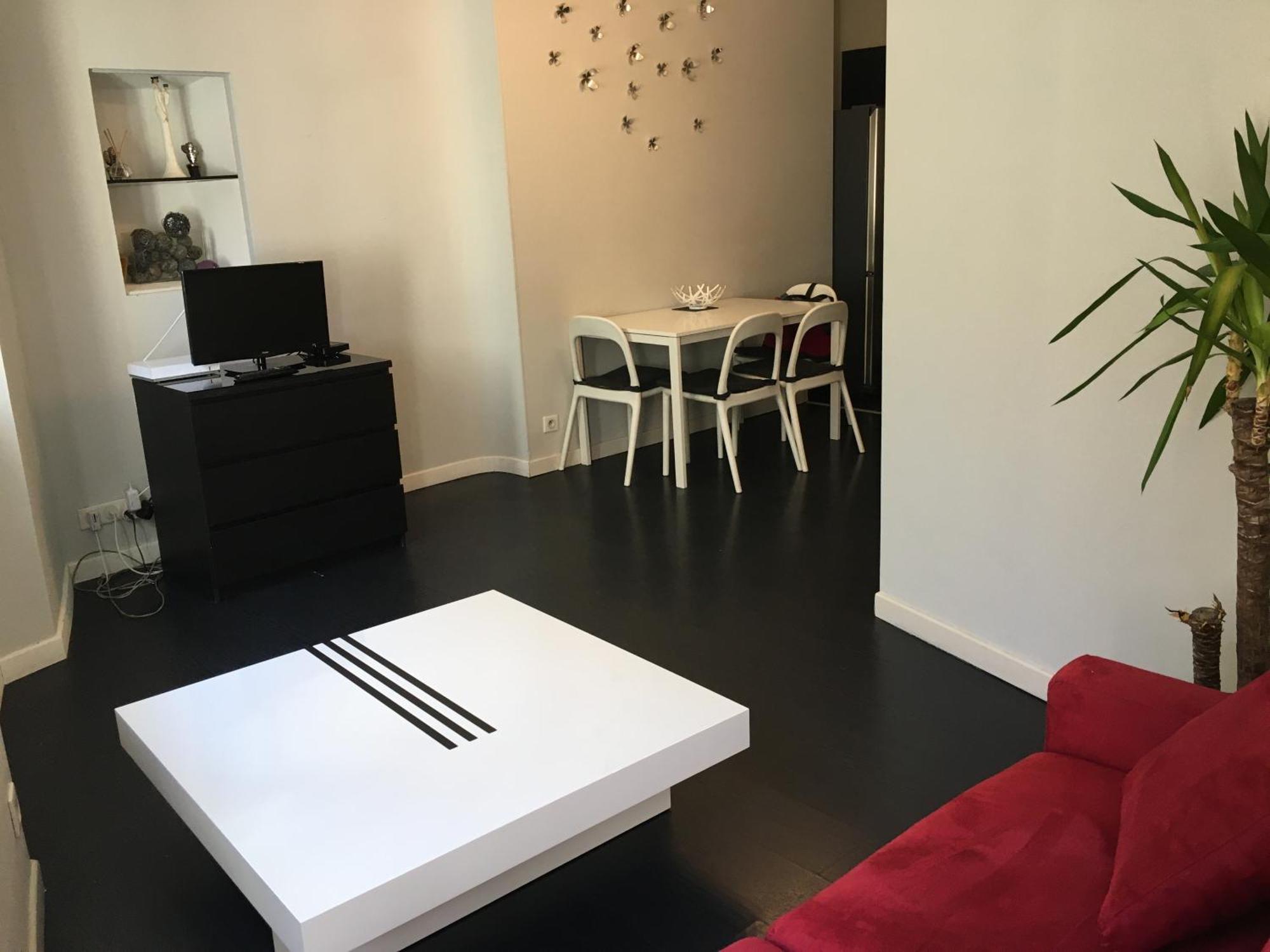 Appartement Coeur Vieil Plages A Pied *